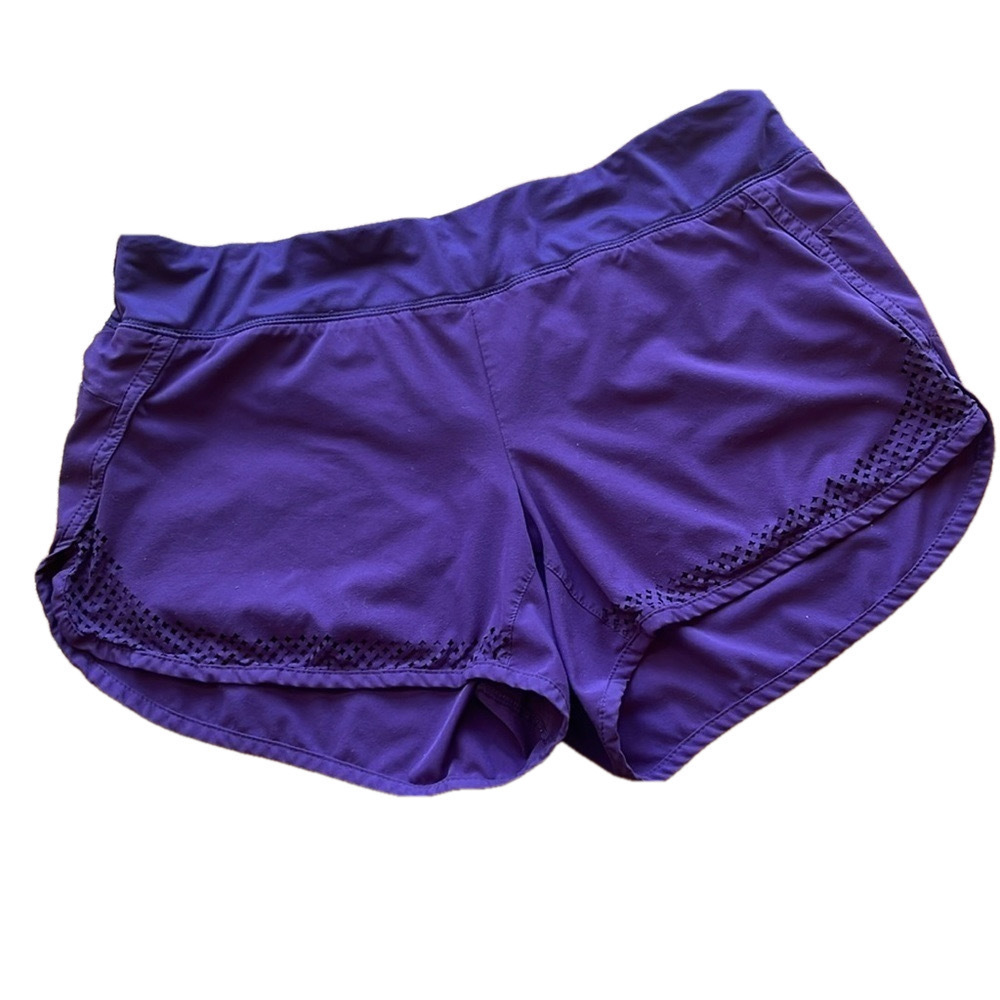 Athleta Shorts - Size Medium